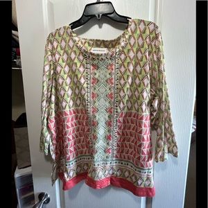 Women’s Alfred Dunner top